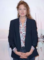 Julia Piaton #3011225 picture (Portrait Medium)