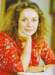 Julia Sawalha