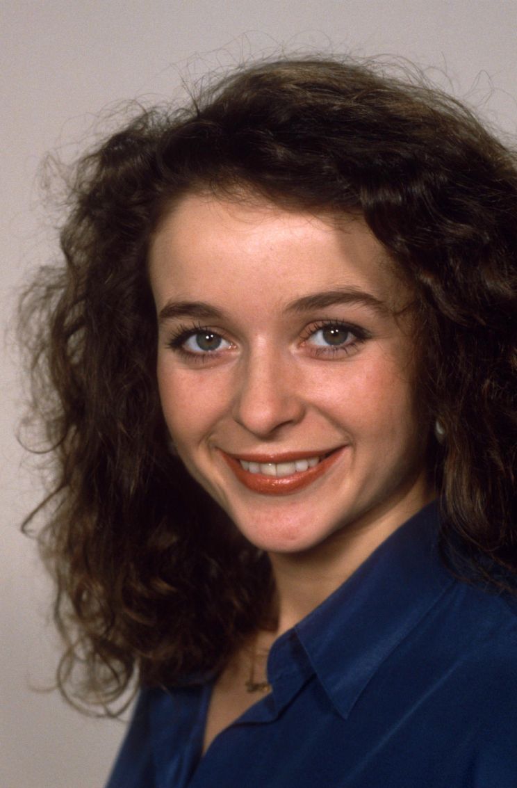 Julia Sawalha