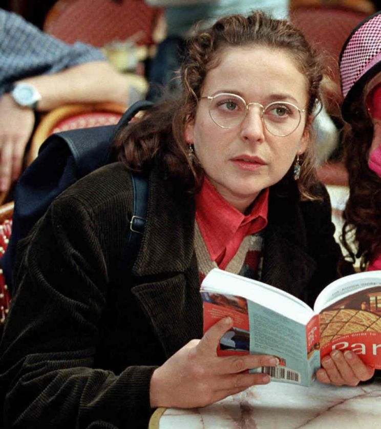 Julia Sawalha