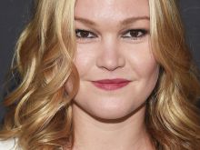 Julia Stiles