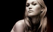 Julia Stiles