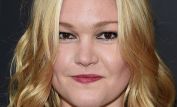 Julia Stiles