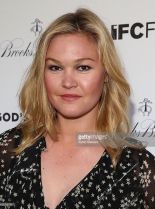 Julia Stiles