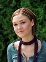 Julia Stiles