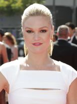 Julia Stiles