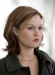 Julia Stiles