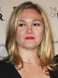 Julia Stiles