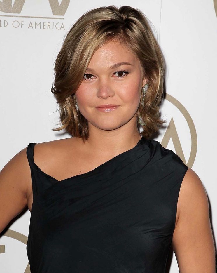 Julia Stiles