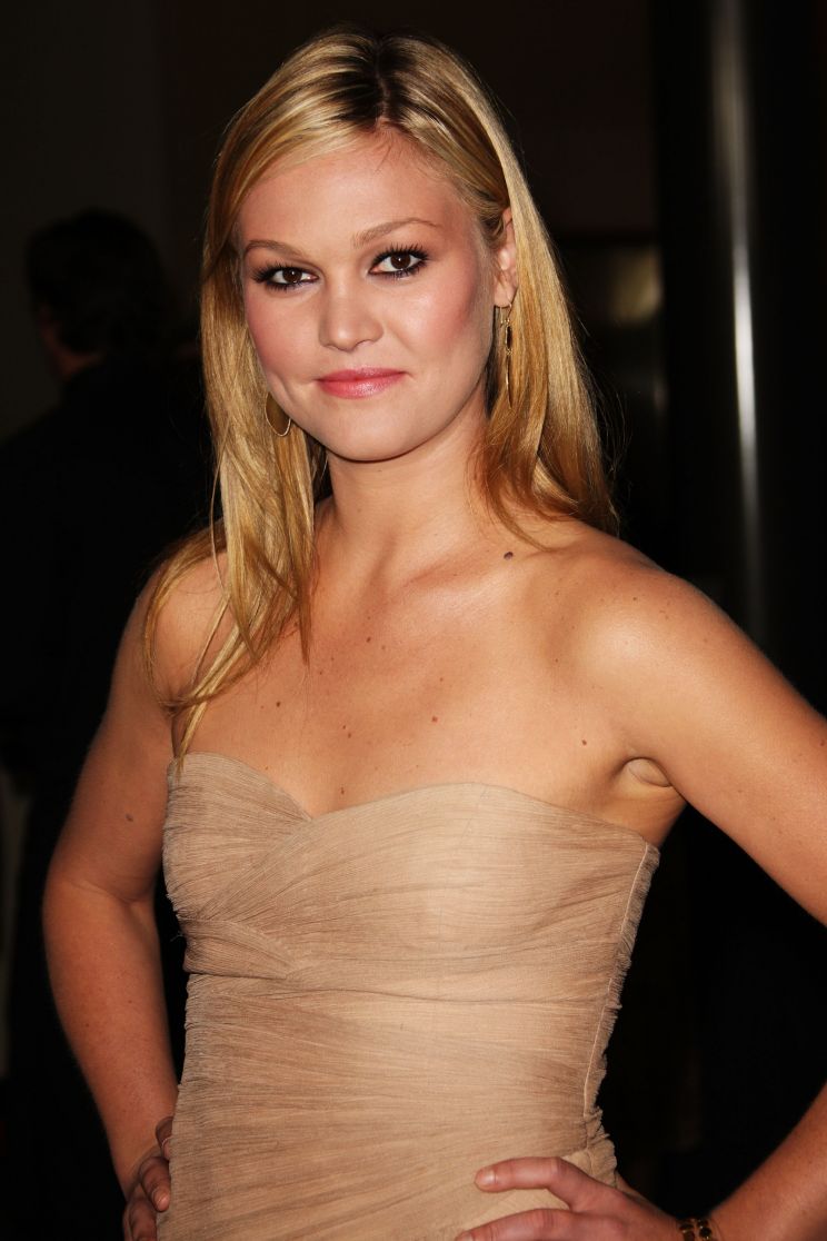 Julia Stiles