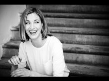 Julia Stinshoff photo