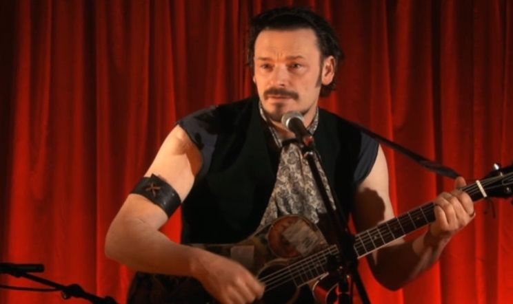 Julian Barratt