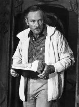 Julian Glover