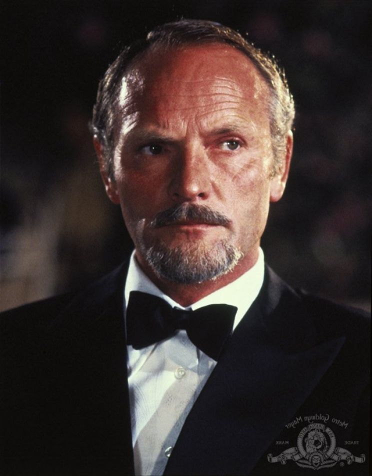 Julian Glover