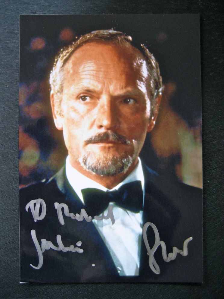 Julian Glover