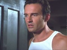 Julian McMahon