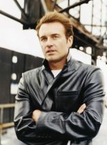 Julian McMahon