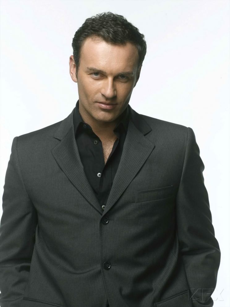 Julian McMahon