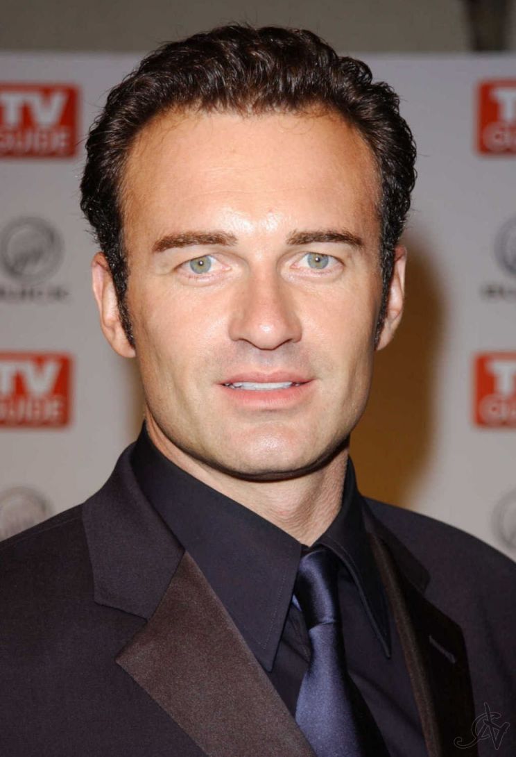 Julian McMahon