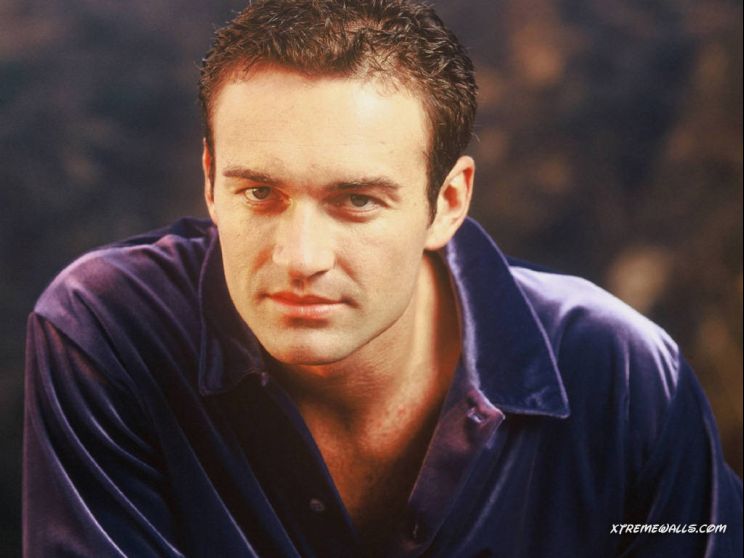 Julian McMahon