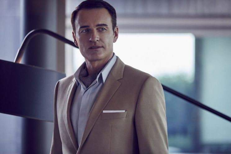 Julian McMahon