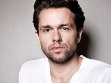 Julian Ovenden