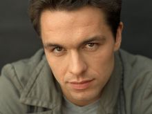 Julian Ovenden