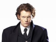 Julian Rhind-Tutt