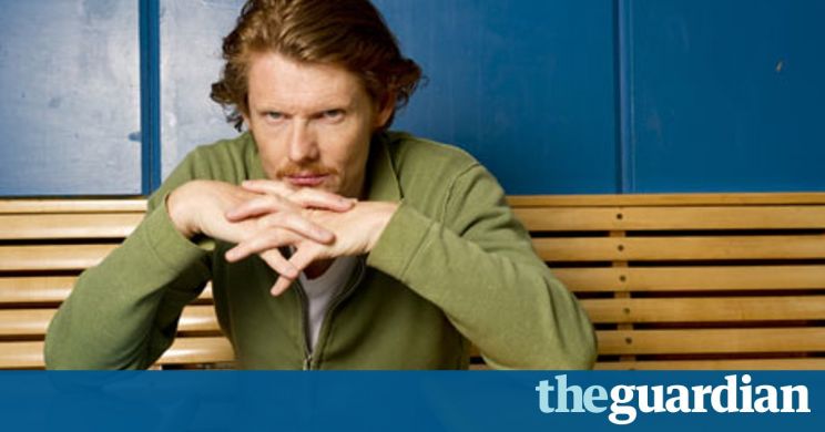 Julian Rhind-Tutt