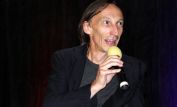 Julian Richings