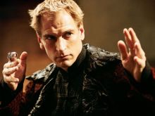 Julian Sands