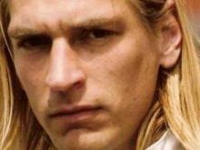 Julian Sands
