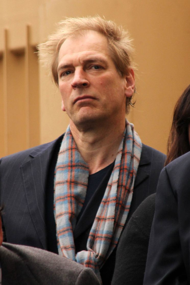 Julian Sands