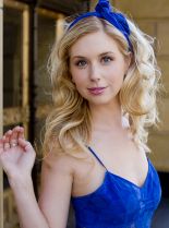 Julianna Barninger