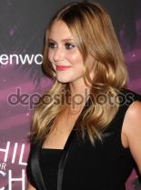 Julianna Guill photo