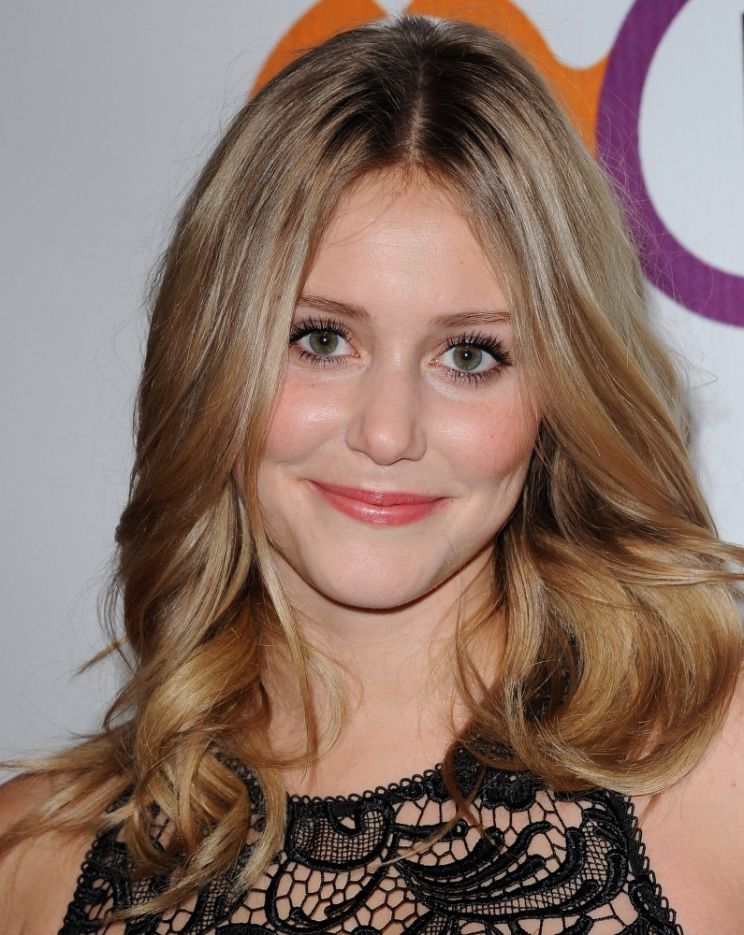 Julianna Guill