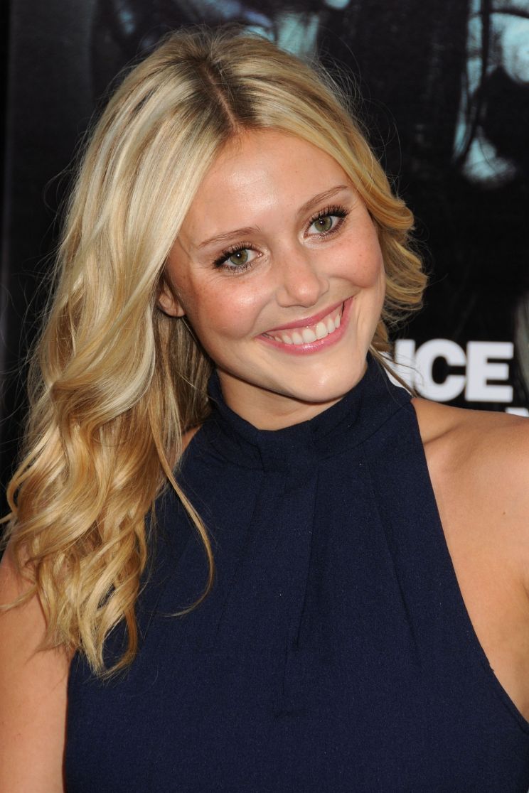 Julianna Guill