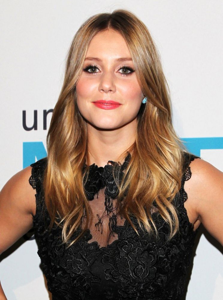 Julianna Guill