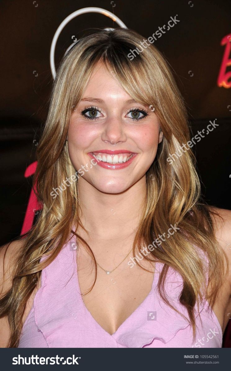 Julianna Guill