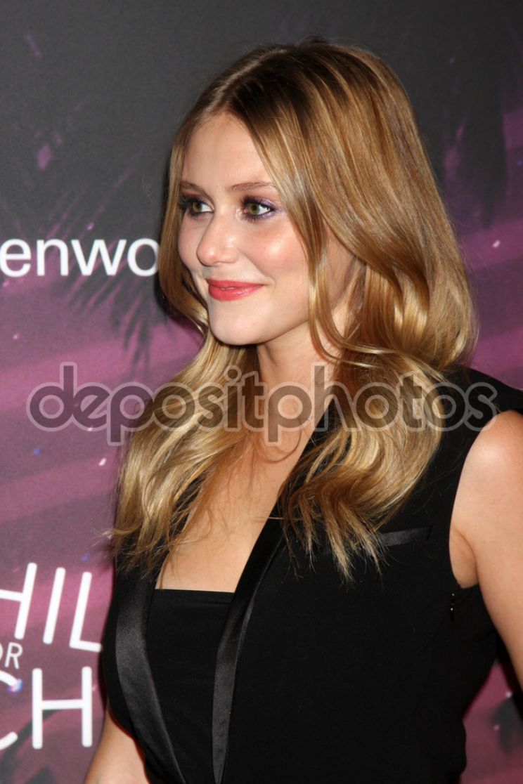 Julianna Guill