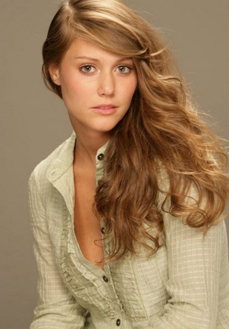 Julianna Guill