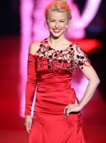 Julianne Hough photo