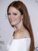 Julianne Moore