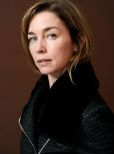 Julianne Nicholson