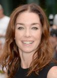 Julianne Nicholson