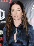 Julianne Nicholson