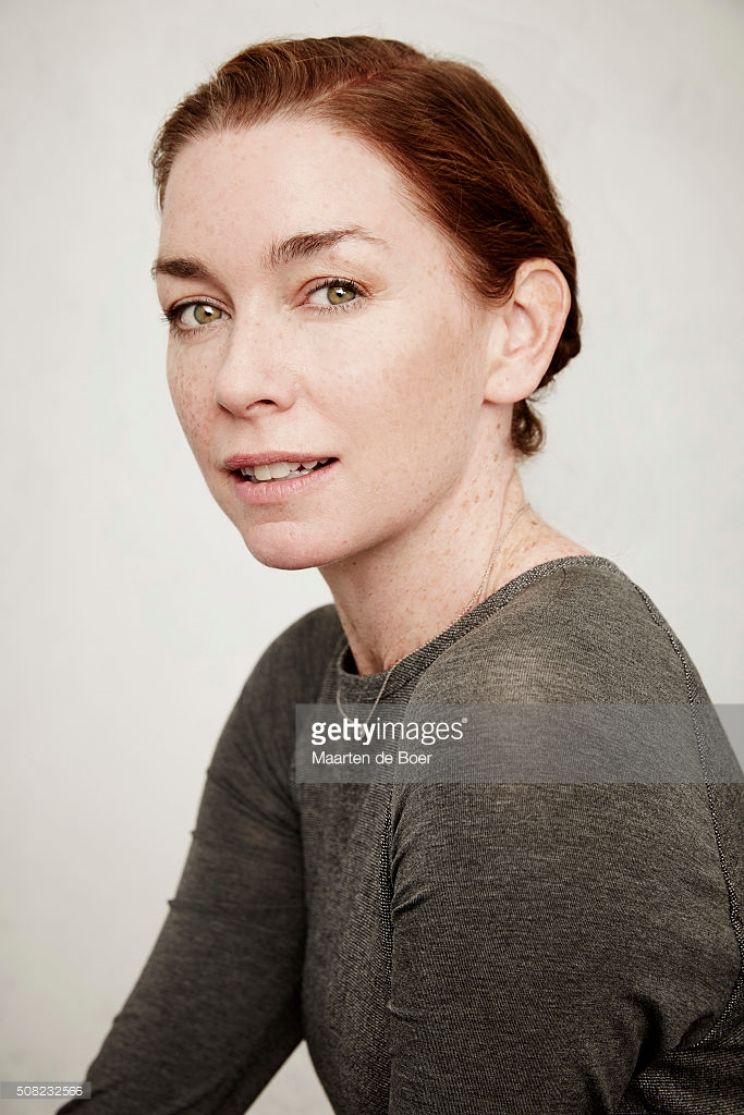 Julianne Nicholson