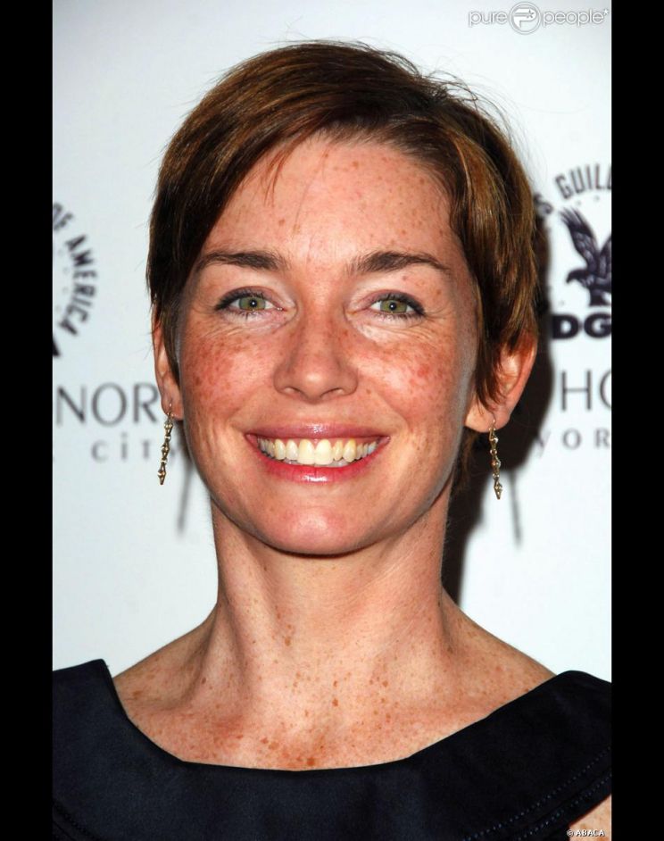 Julianne Nicholson