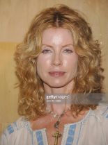 Julianne Phillips photo