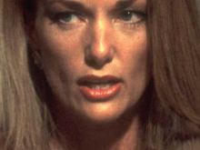 Julianne White